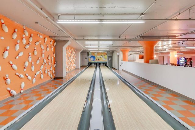 565 W Quincy Street 1603, Chicago, IL 60661