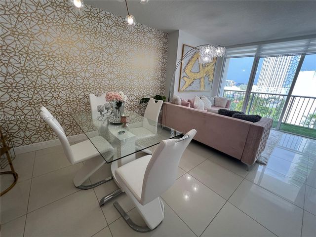 1750 N Bayshore 1411, Miami, FL 33132