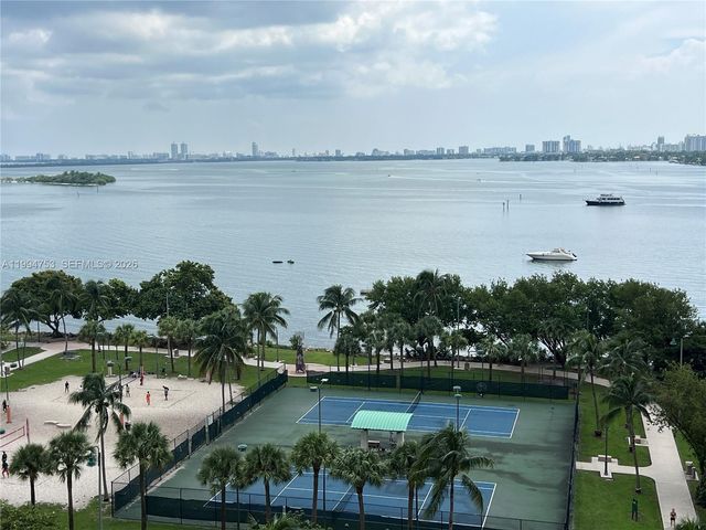 1750 N Bayshore 1411, Miami, FL 33132