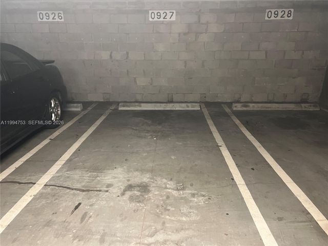 1750 N Bayshore 1411, Miami, FL 33132