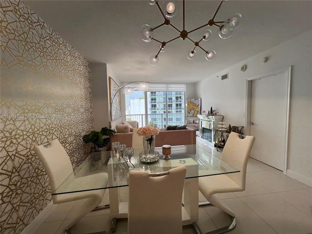 1750 N Bayshore 1411, Miami, FL 33132