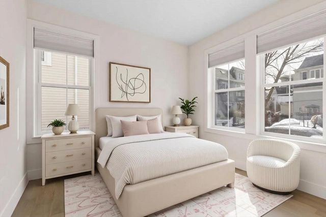 24 Rush St E, Somerville, MA 02145