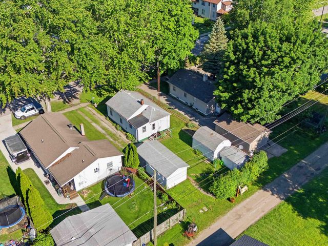617 Saint James Street, Marysville, MI 48040