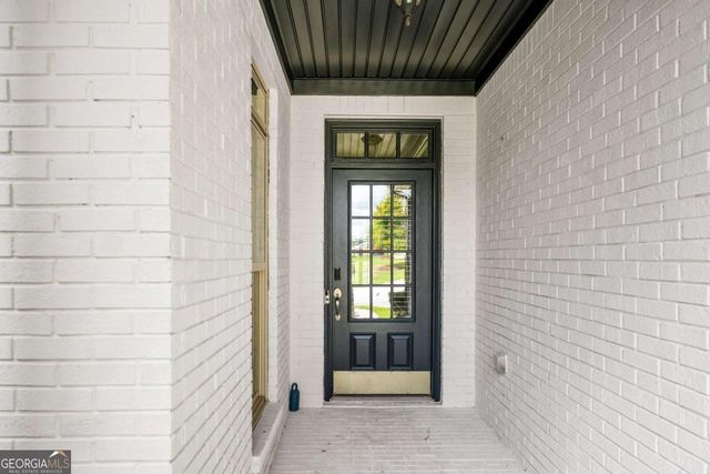 2728 Limestone Creek Drive, Gainesville, GA 30501