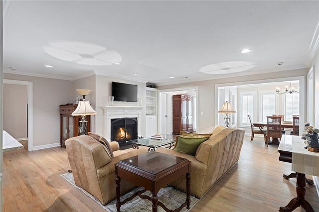 494 Ansley Walk Terrace NE, Atlanta, GA 30309