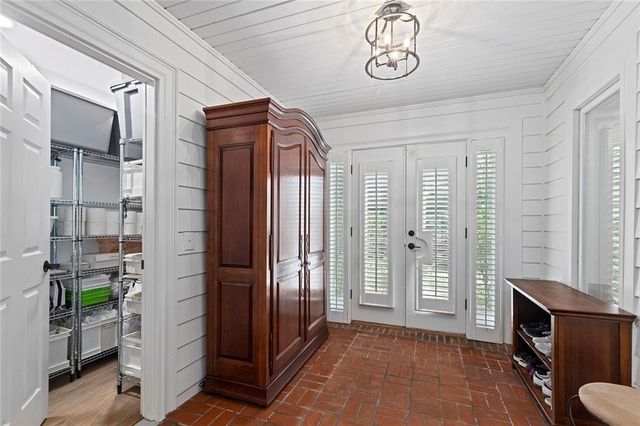 494 Ansley Walk Terrace NE, Atlanta, GA 30309