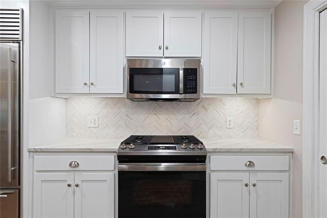 494 Ansley Walk Terrace NE, Atlanta, GA 30309