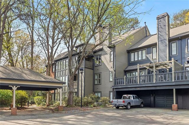 494 Ansley Walk Terrace NE, Atlanta, GA 30309