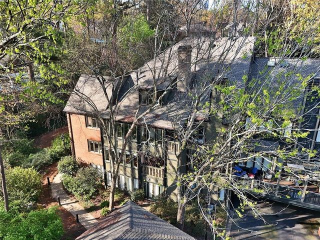 494 Ansley Walk Terrace NE, Atlanta, GA 30309