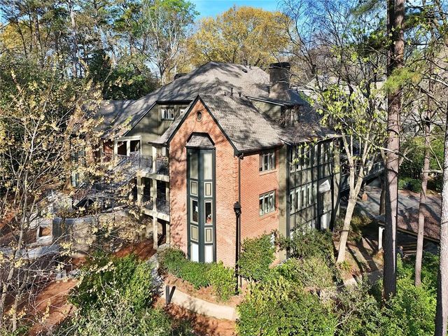 494 Ansley Walk Terrace NE, Atlanta, GA 30309
