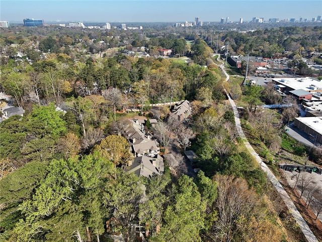 494 Ansley Walk Terrace NE, Atlanta, GA 30309