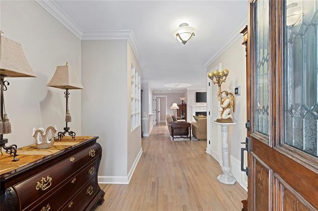 494 Ansley Walk Terrace NE, Atlanta, GA 30309