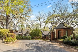 494 Ansley Walk Terrace NE, Atlanta, GA 30309