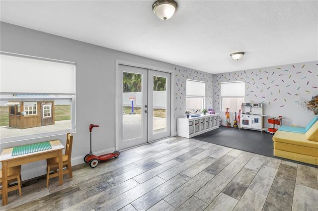 3537 12TH AVENUE N, St Petersburg, FL 33713