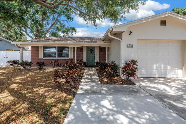 3537 12TH AVENUE N, St Petersburg, FL 33713