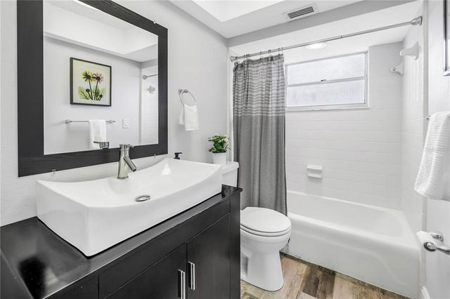 3537 12TH AVENUE N, St Petersburg, FL 33713