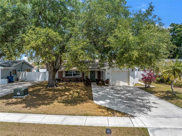 3537 12TH AVENUE N, St Petersburg, FL 33713