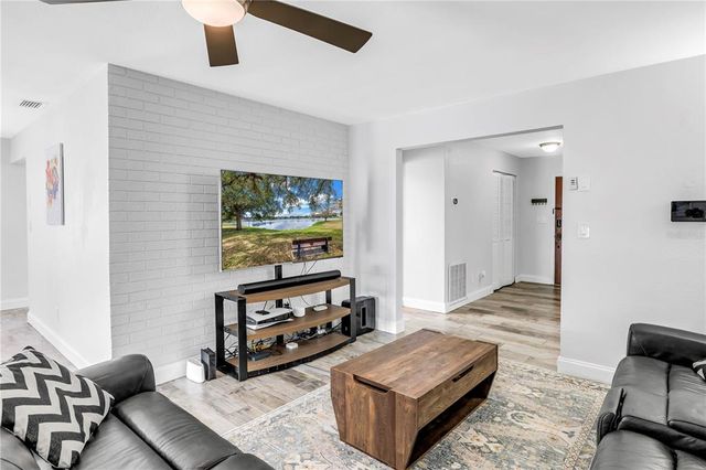 3537 12TH AVENUE N, St Petersburg, FL 33713