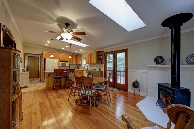 409 Live Oak Rd, Colfax, CA 95713