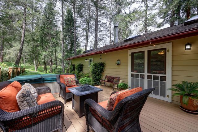 409 Live Oak Rd, Colfax, CA 95713