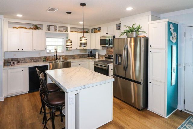 12116 SW COUNTY RD 769 137, Lake Suzy, FL 34269