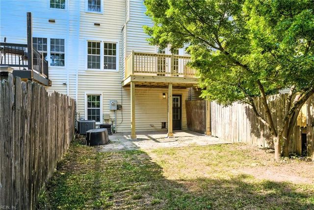 4239 Minnard CT, Virginia Beach, VA 23462
