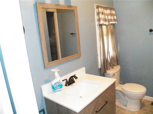 28 Jodell Lane, West Bloomfield, NY 14585