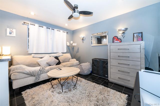 2531 Hollers Avenue, Bronx, NY 10475