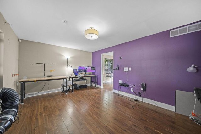 5715 Blinnton Place, Columbus, OH 43235