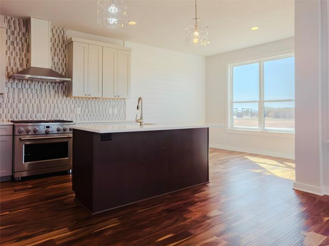 25829 Case LN 8, Spicewood, TX 78669