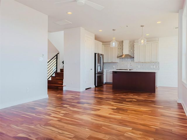 25829 Case LN 8, Spicewood, TX 78669