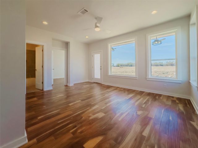 25829 Case LN 8, Spicewood, TX 78669