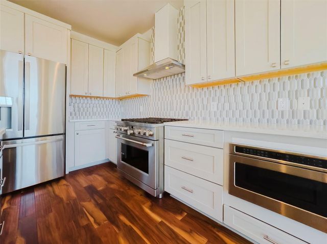 25829 Case LN 8, Spicewood, TX 78669