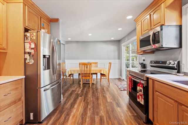 280 Moriches Road, Saint James, NY 11780