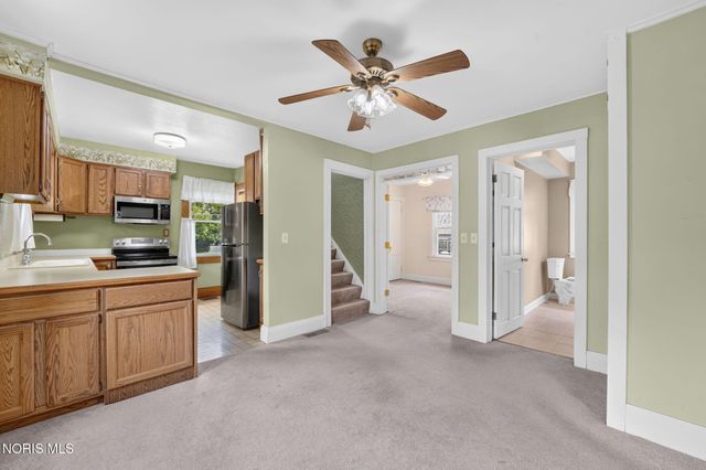 441 W 6th Street, Perrysburg, OH 43551