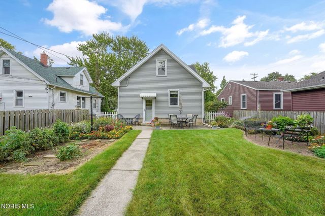 441 W 6th Street, Perrysburg, OH 43551