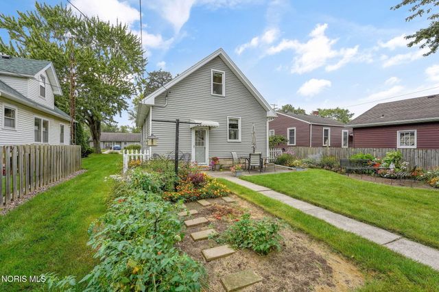 441 W 6th Street, Perrysburg, OH 43551