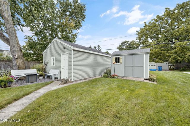 441 W 6th Street, Perrysburg, OH 43551