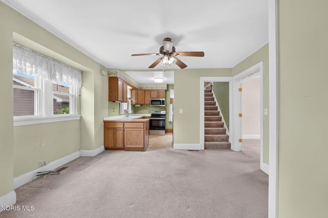 441 W 6th Street, Perrysburg, OH 43551