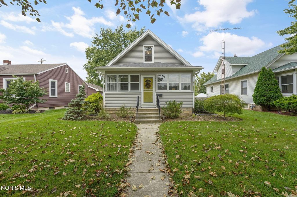 441 W 6th Street, Perrysburg, OH 43551