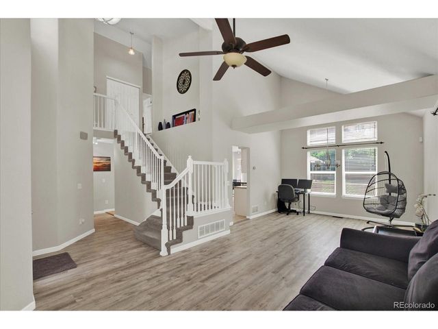 970 Sage Sparrow Cir, Highlands Ranch, CO 80129