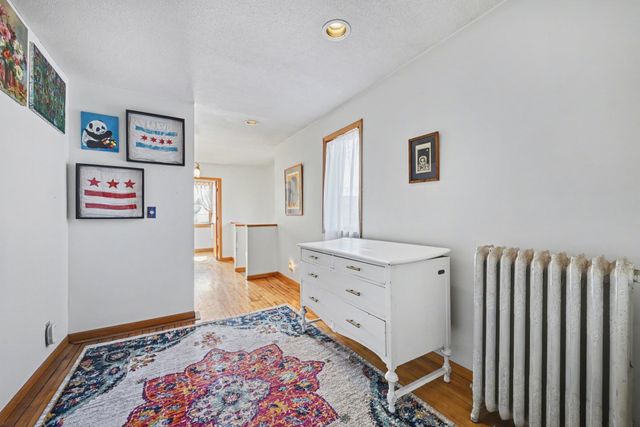 755 Dayton Avenue, Saint Paul, MN 55104