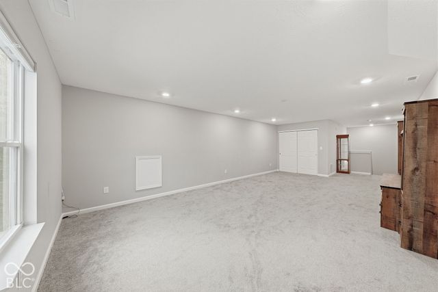 2560 Lanai Lane, Greenwood, IN 46143