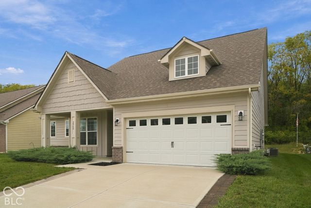 2560 Lanai Lane, Greenwood, IN 46143