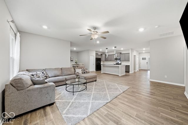2560 Lanai Lane, Greenwood, IN 46143
