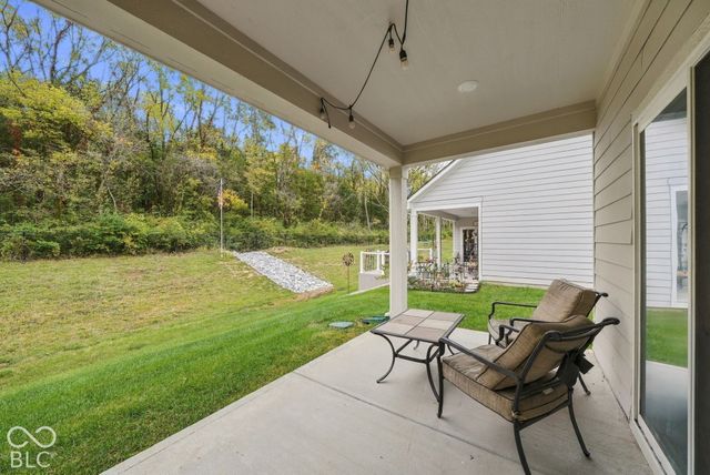 2560 Lanai Lane, Greenwood, IN 46143