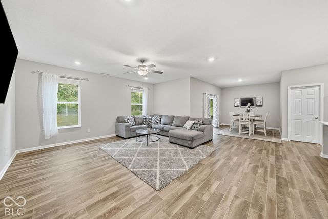 2560 Lanai Lane, Greenwood, IN 46143