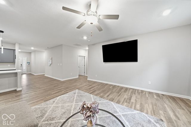 2560 Lanai Lane, Greenwood, IN 46143