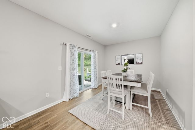 2560 Lanai Lane, Greenwood, IN 46143
