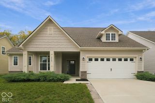 2560 Lanai Lane, Greenwood, IN 46143